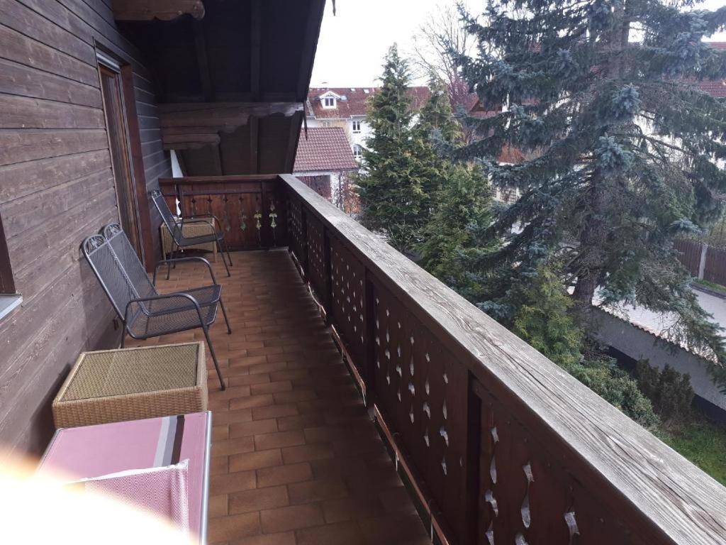 Karl-Stieler-Str. One Room In A 2 Room Appartment ; Lot Space Bruckmuhl Bagian luar foto